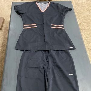 Grey’s Anatomy scrubs